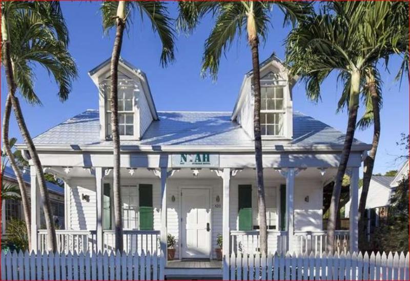 Nyah - Adult Exclusive Bed & Breakfast Key West Exterior foto