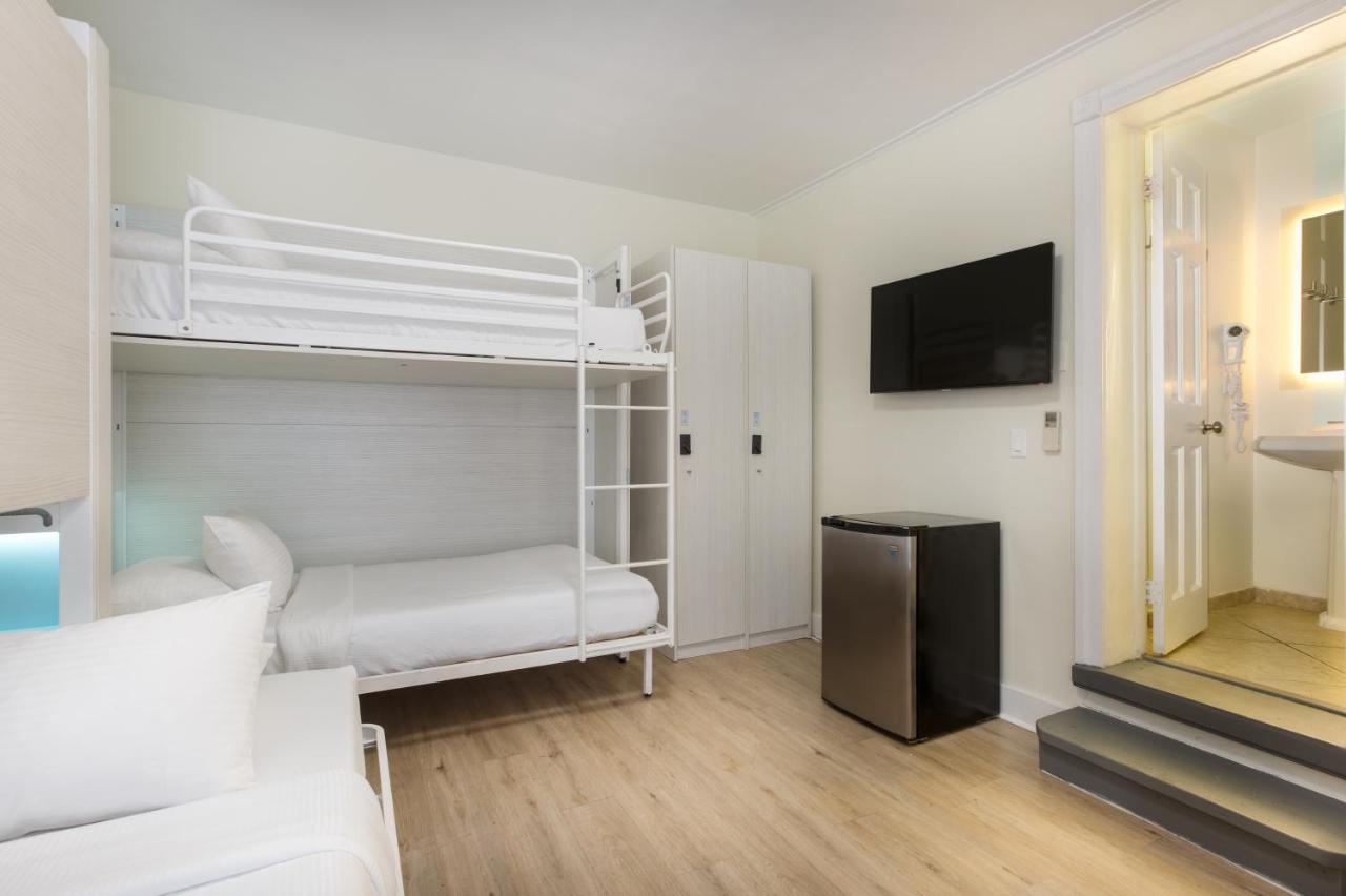 Nyah - Adult Exclusive Bed & Breakfast Key West Exterior foto